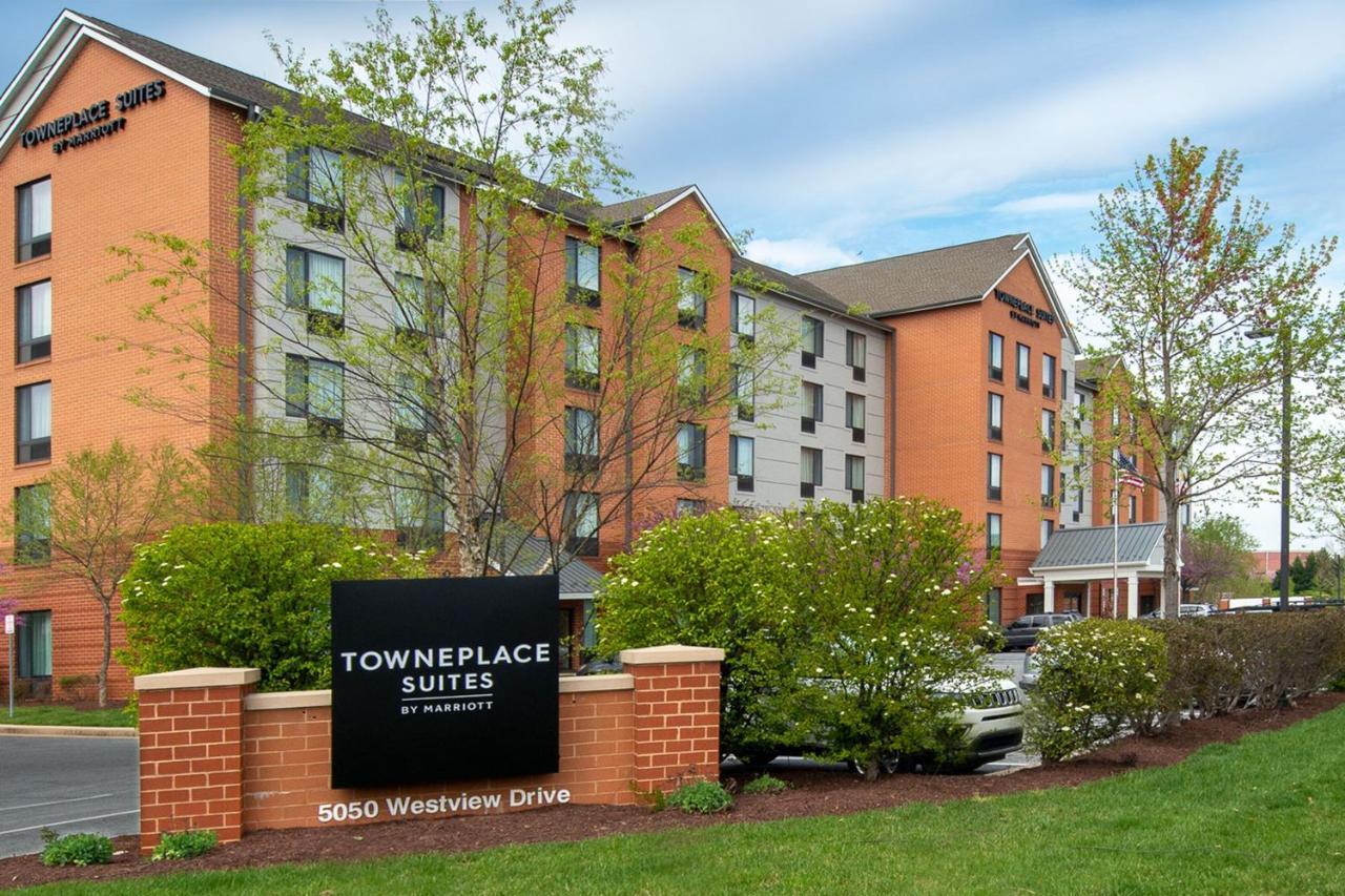 Towneplace Suites By Marriott Frederick Exterior photo